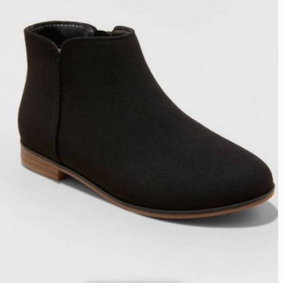 Cat & Jack Other - Cat and Jack Black Ankle Boots